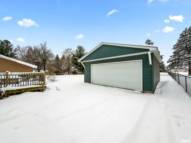 $114,900 | 120 Lakewood Avenue, East Peoria, IL 61611