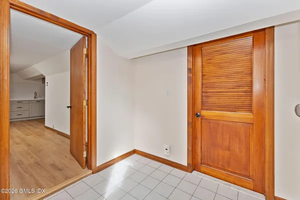 a view of an empty room with window