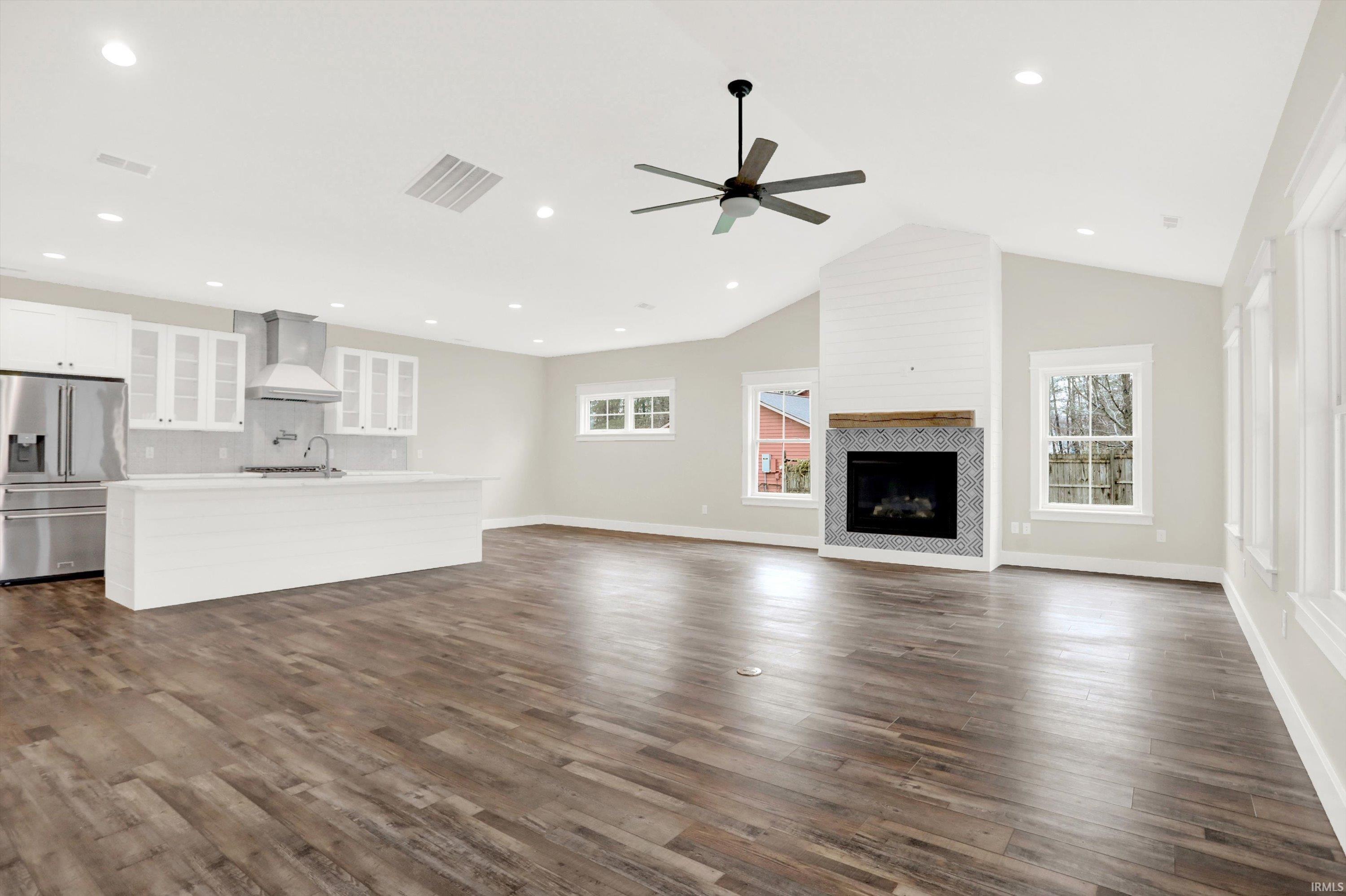 2110 South Smith Road Bloomington, IN 47401 - Photo 7 of 29