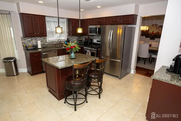 $799,000 | 31 Scarlet Drive, Parlin, NJ 08859