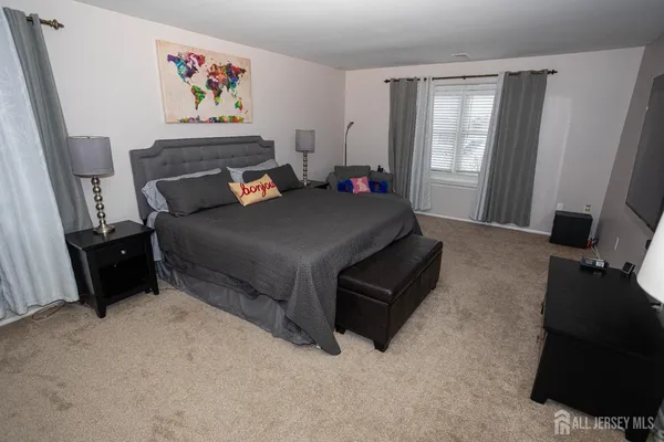 $799,000 | 31 Scarlet Drive, Parlin, NJ 08859