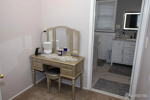 $799,000 | 31 Scarlet Drive, Parlin, NJ 08859