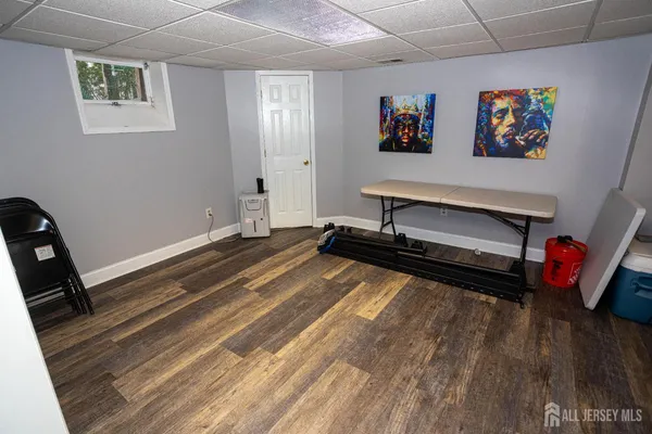 $799,000 | 31 Scarlet Drive, Parlin, NJ 08859