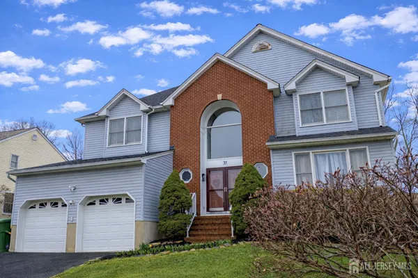 $799,000 | 31 Scarlet Drive, Parlin, NJ 08859