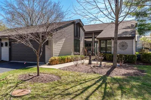 $309,900 | 5409 Winding Creek Drive, Rockford, IL 61114