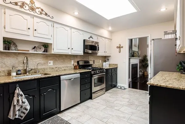 $309,900 | 5409 Winding Creek Drive, Rockford, IL 61114