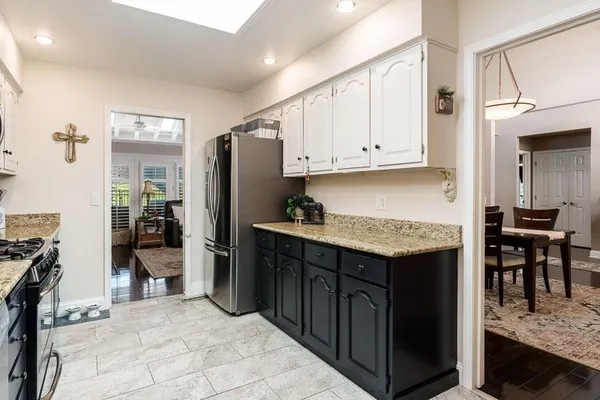 $309,900 | 5409 Winding Creek Drive, Rockford, IL 61114