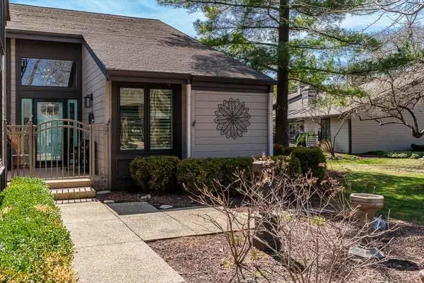 $309,900 | 5409 Winding Creek Drive, Rockford, IL 61114