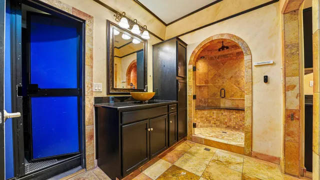 a view of parking area