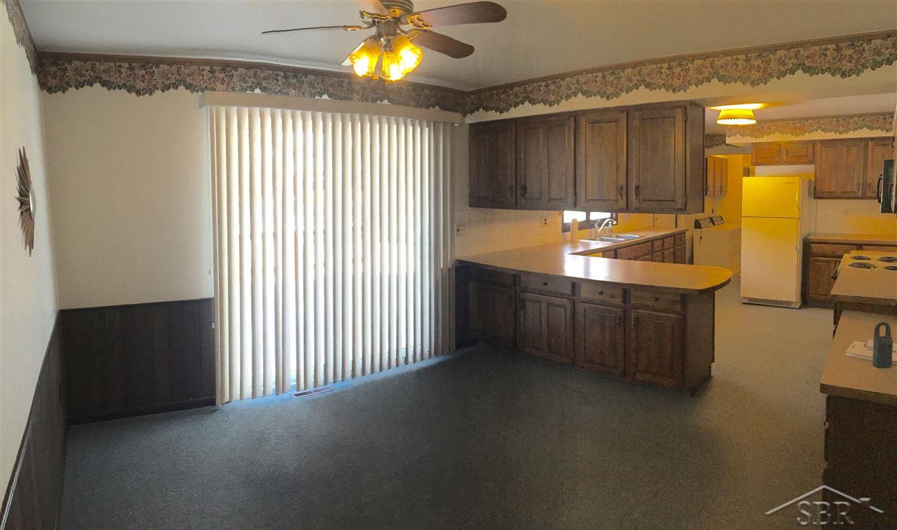 10290 Frost Road Freeland, MI 48623 - Photo 5 of 10 31280250-4.JPG