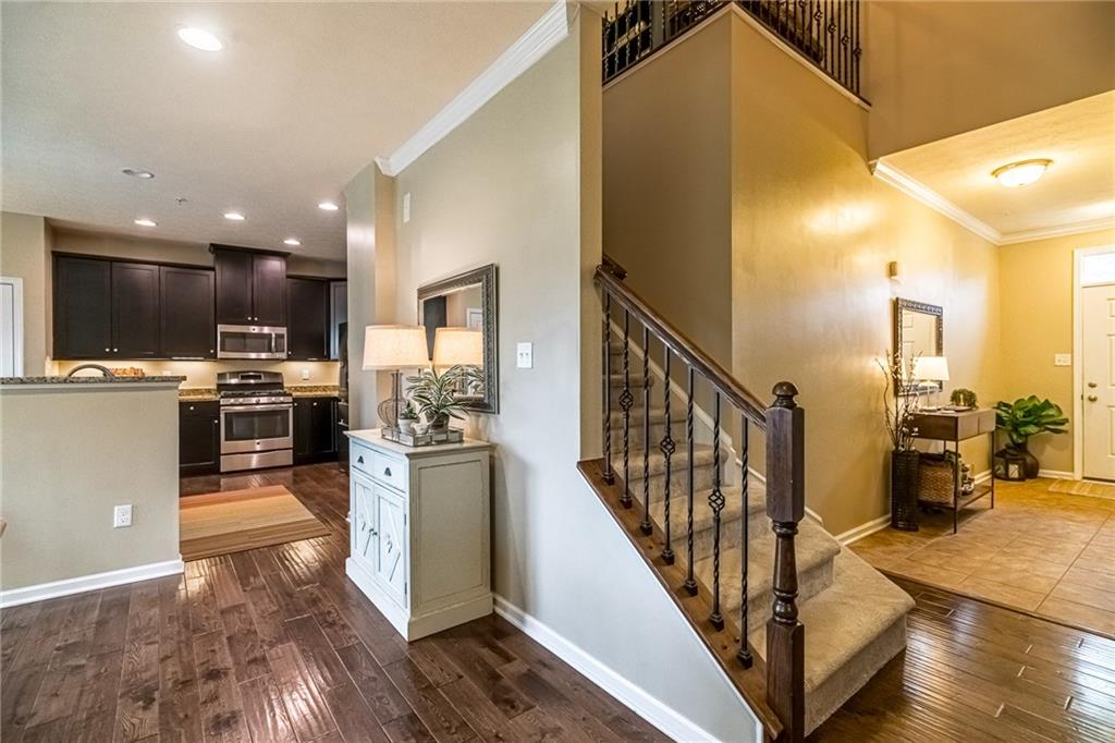 608 Rosecliff Road Wexford, PA 15090 - Photo 3 of 25 Gallery Image 3
