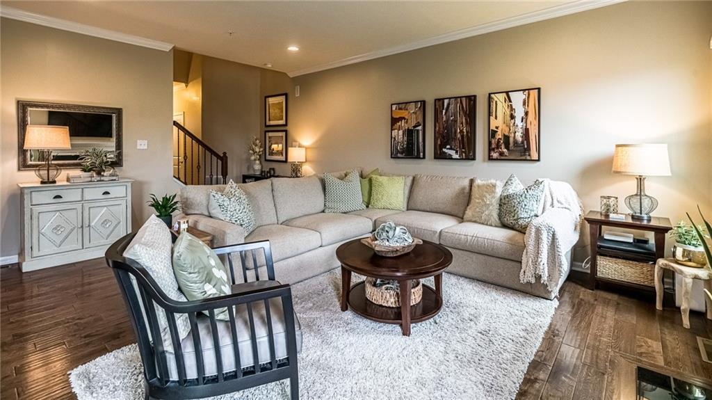 608 Rosecliff Road Wexford, PA 15090 - Photo 4 of 25 Gallery Image 4