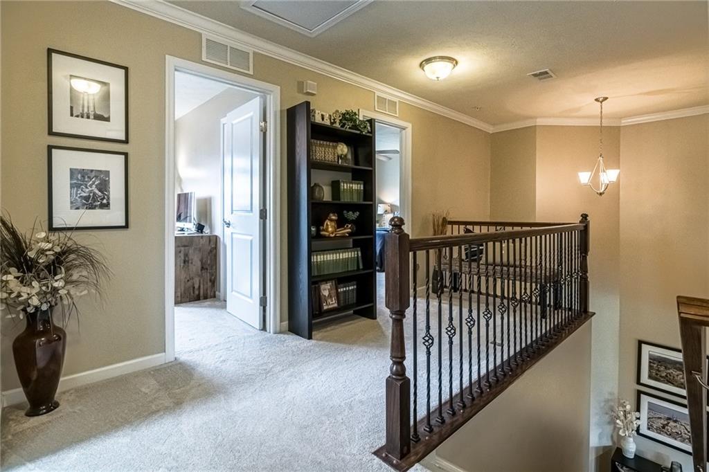 608 Rosecliff Road Wexford, PA 15090 - Photo 9 of 25 Gallery Image 9