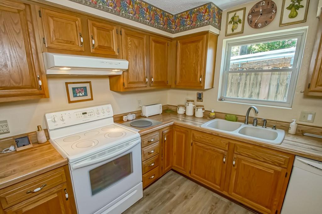 220 Forest Loop Mandeville, LA 70471 - Photo 18 of 46 Gallery Image 18