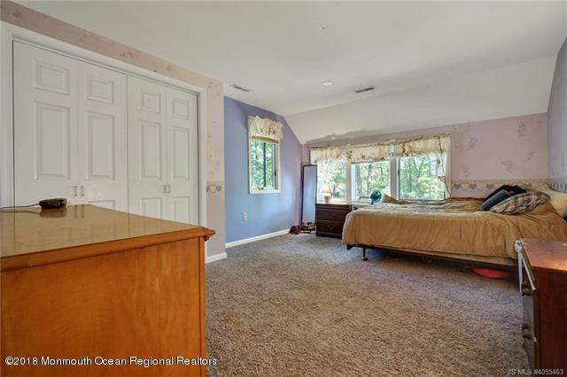 170 Oxycocus Road Manahawkin, NJ 08050 - Photo 28 of 43 28.ashx