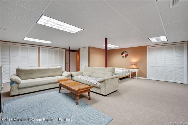 170 Oxycocus Road Manahawkin, NJ 08050 - Photo 36 of 43 36.ashx