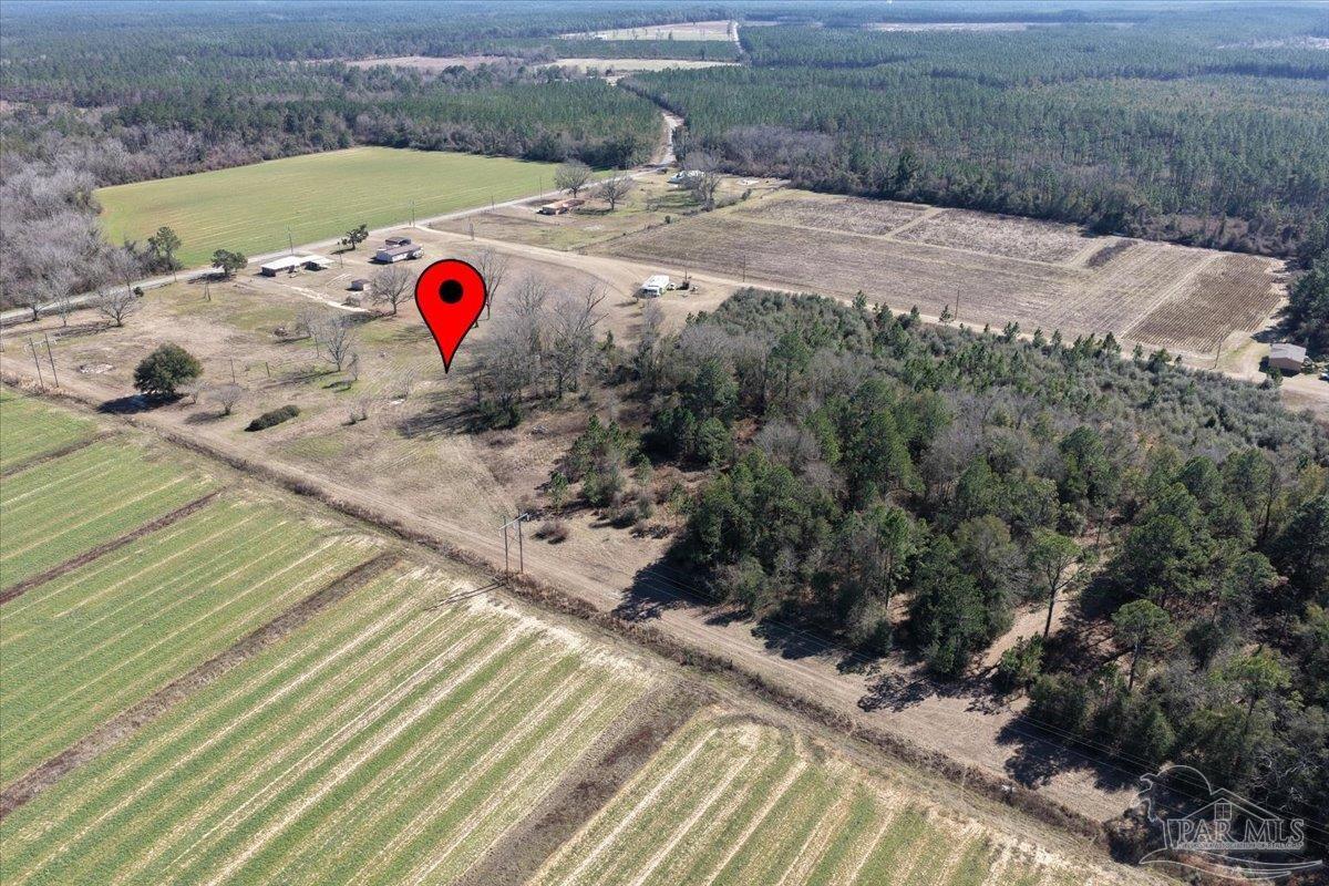 3687 Gordon Land Road Milton, FL 32570 - Photo 4 of 17 Gallery Image 4