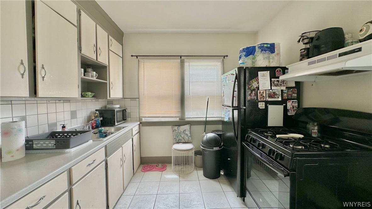 2 Kettering Drive Tonawanda Town, NY 14223 - Photo 16 of 27