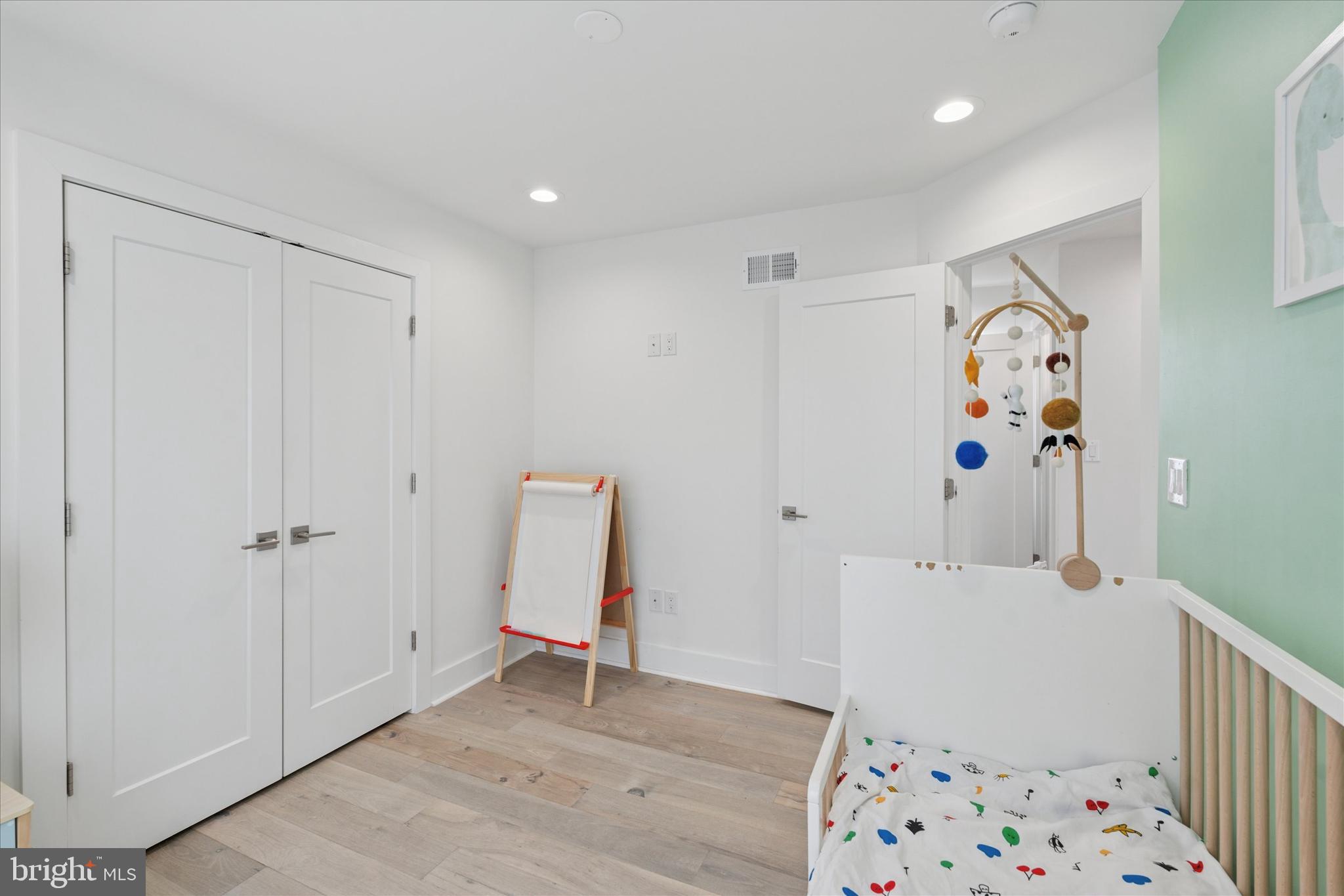1325 North 17th Street, Unit A Philadelphia, PA 19121 - Photo 18 of 35