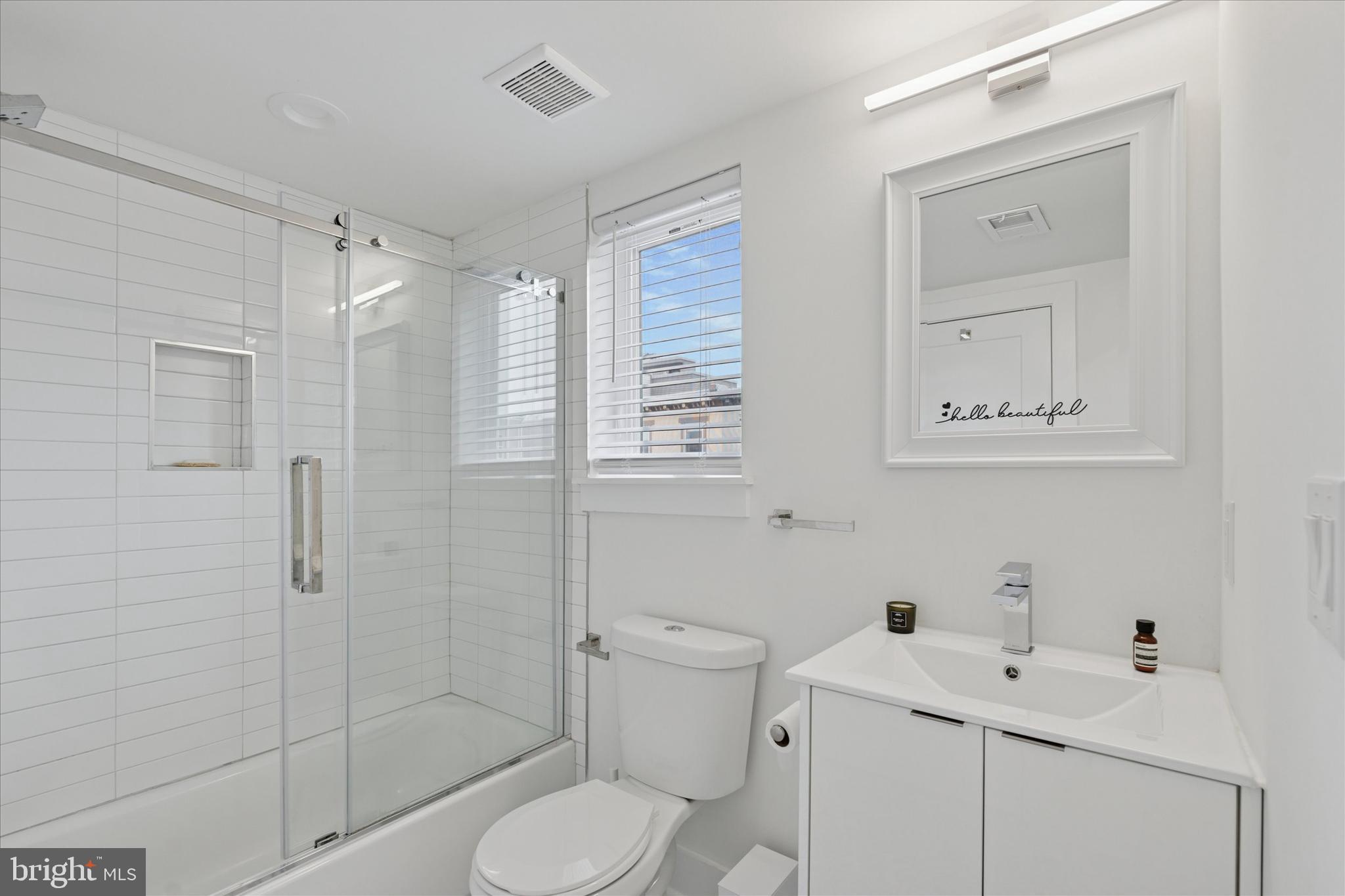 1325 North 17th Street, Unit A Philadelphia, PA 19121 - Photo 21 of 35