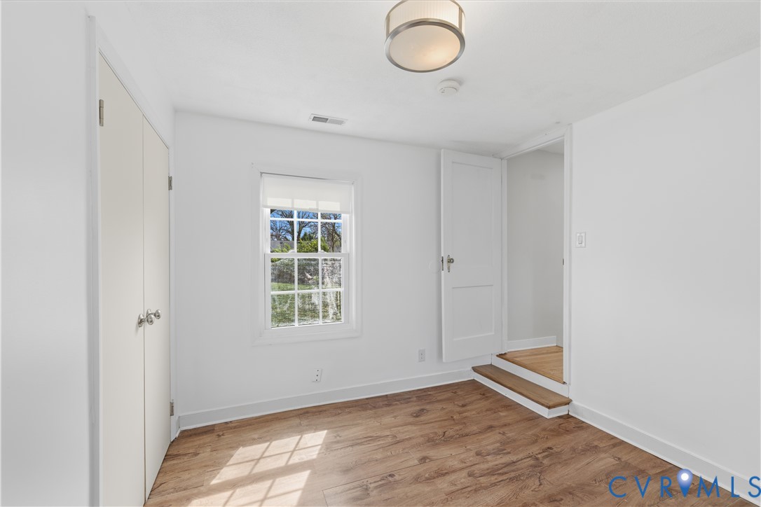 2809 Brampton Way North Chesterfield, VA 23234 - Photo 11 of 38 an empty room with windows
