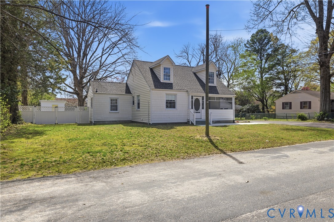 2809 Brampton Way North Chesterfield, VA 23234 - Photo 28 of 38 a view of a house with a big yard and large tree