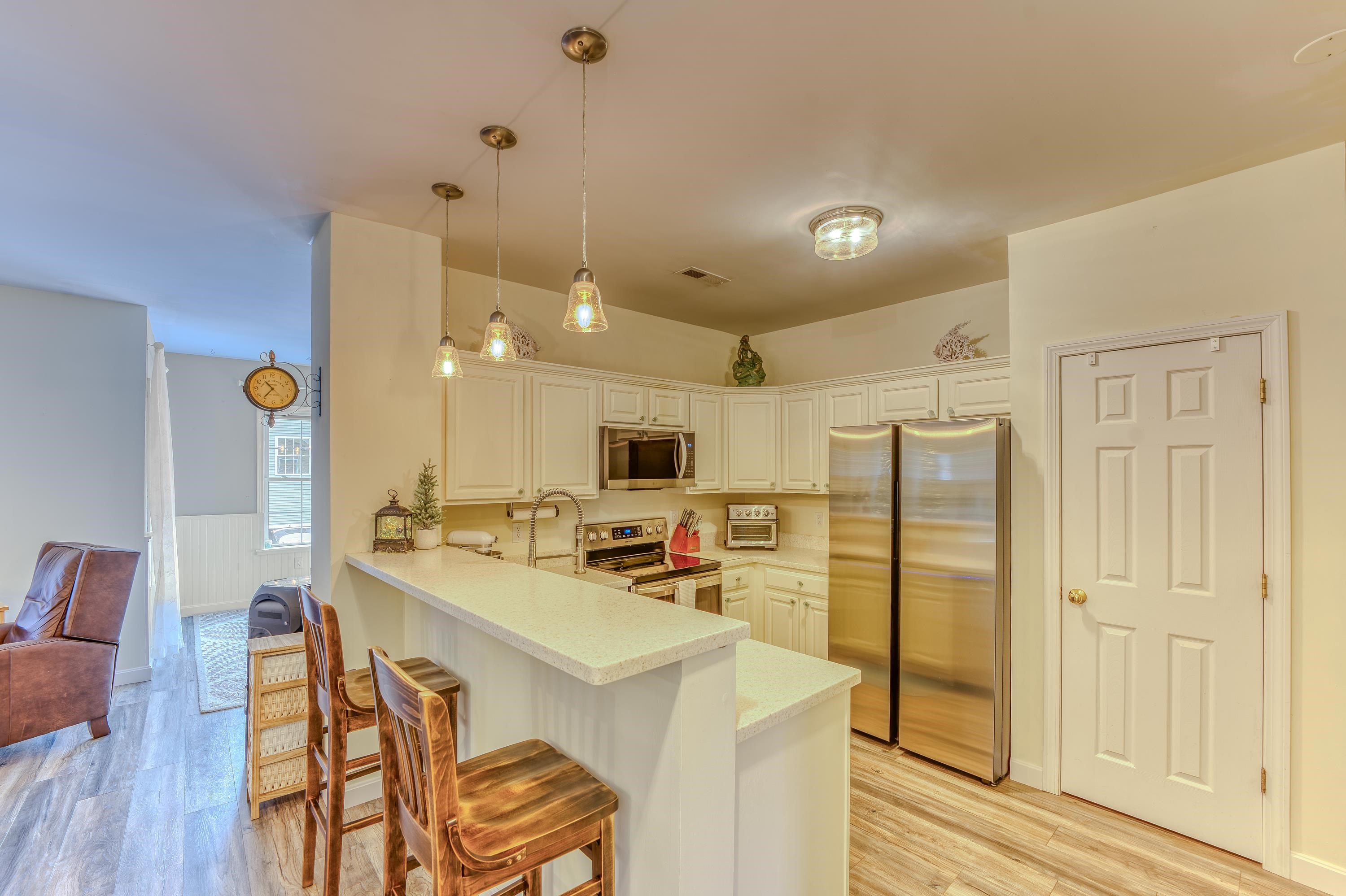 9 Blueberry Hill Road, Unit 8 Plymouth, NH 03264 - Photo 11 of 38