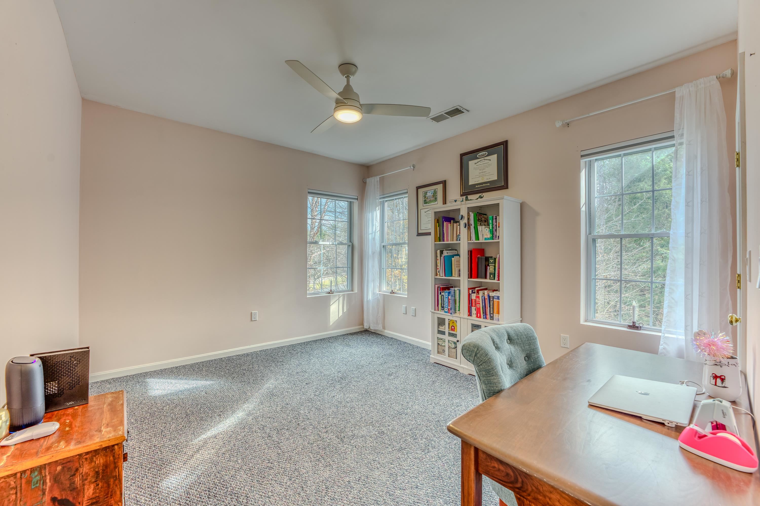 9 Blueberry Hill Road, Unit 8 Plymouth, NH 03264 - Photo 20 of 38