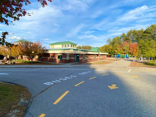 $299,900 | 9 Blueberry Hill Road, Unit 8, Plymouth, NH 03264