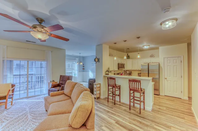 $299,900 | 9 Blueberry Hill Road, Unit 8, Plymouth, NH 03264