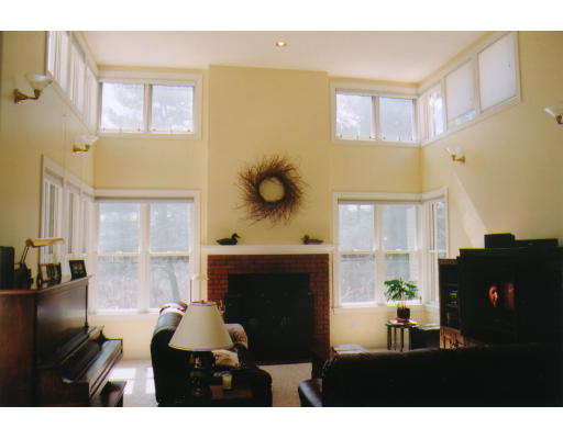 61 Tower Road Lincoln, MA 01773 - Photo 3 of 6