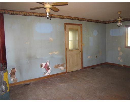 567 Togus Road Chelsea, ME 04330 - Photo 5 of 8 Living Room.