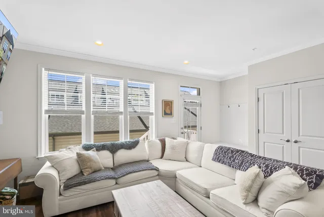 $635,000 | 905 Holden Road, Frederick, MD 21701