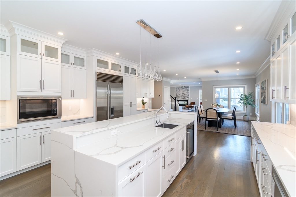 58 Rice Road Wayland, MA 01778 - Photo 8 of 19 Gallery Image 8