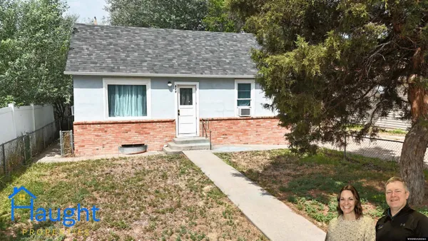 $190,000 | 946 Washington Street, Douglas, WY 82633