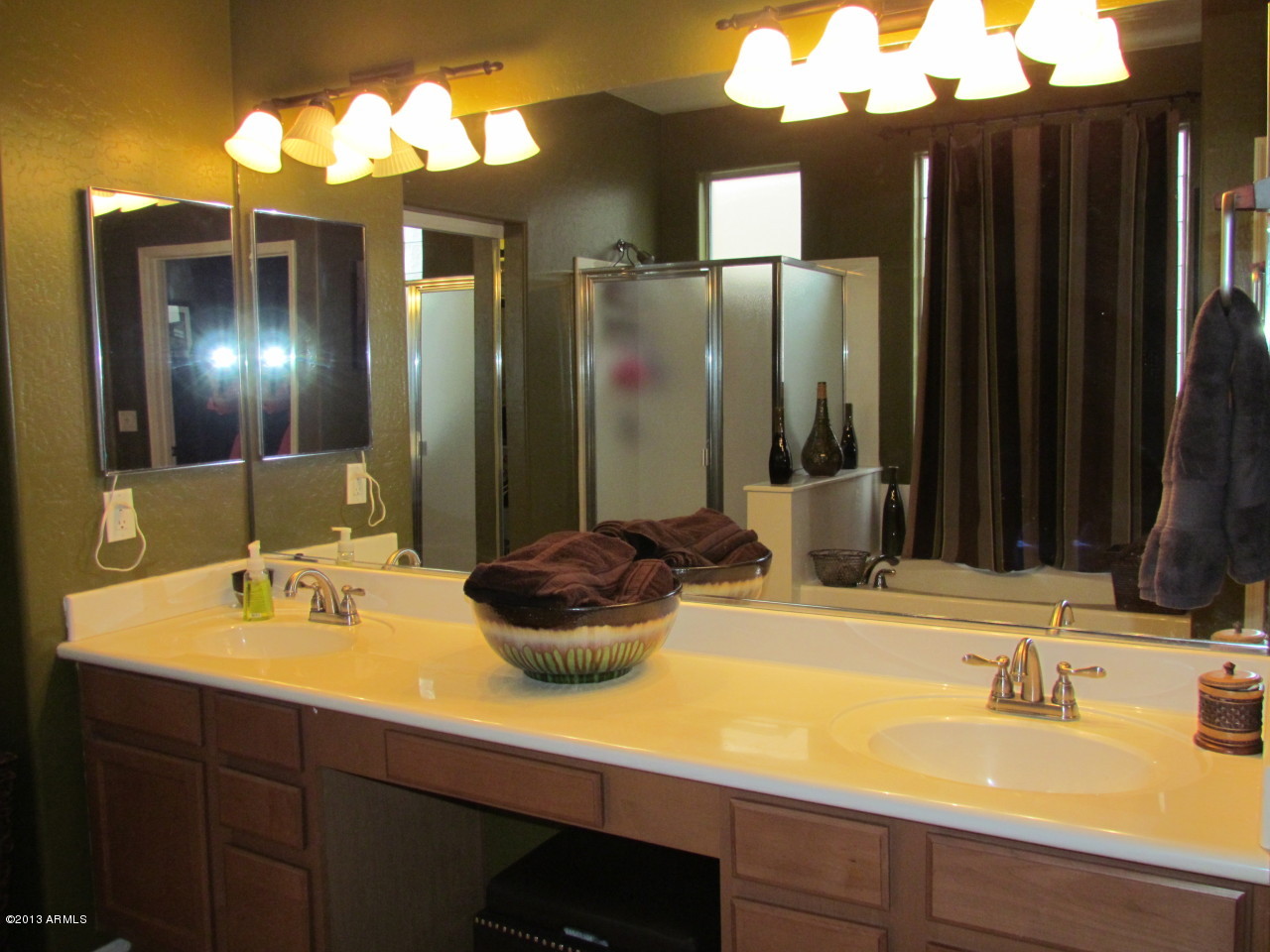 6531 West Tether Trail Phoenix, AZ 85083 - Photo 20 of 26 Master Bath