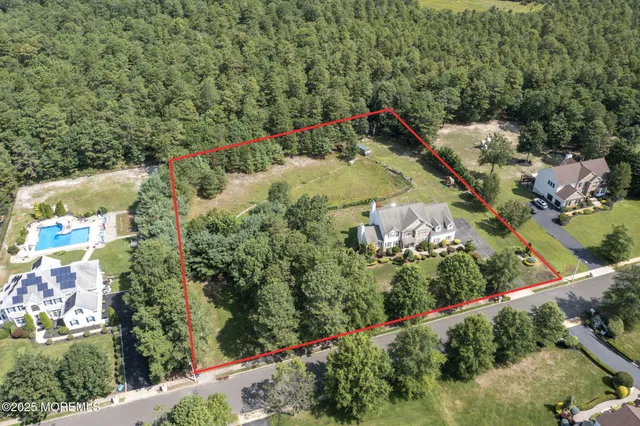 $900,000 | 8 Alyssa Rose Lane, New Egypt, NJ 08533