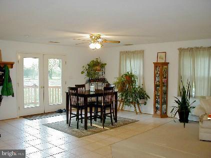 17601 Horsehead Road Brandywine, MD 20613 - Photo 24 of 30 Dining Room
