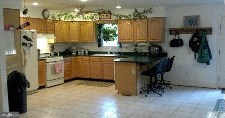17601 Horsehead Road Brandywine, MD 20613 - Photo 7 of 30 Kitchen