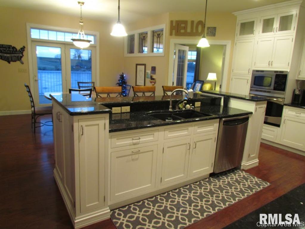 492 Pheasant View Avon, IL 61415 - Photo 11 of 36