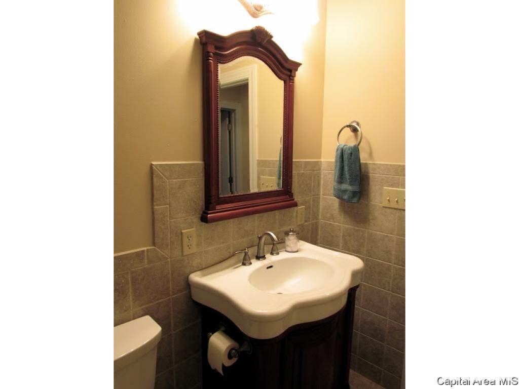 492 Pheasant View Avon, IL 61415 - Photo 19 of 36