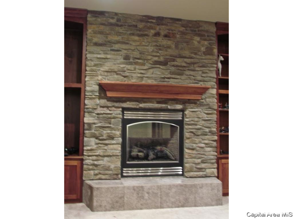 492 Pheasant View Avon, IL 61415 - Photo 31 of 36