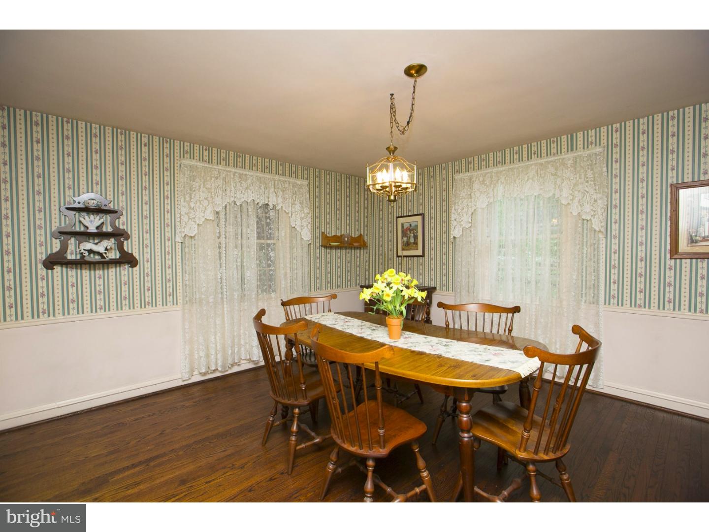 623 Twickenham Road Glenside, PA 19038 - Photo 9 of 23 Gallery Image 9