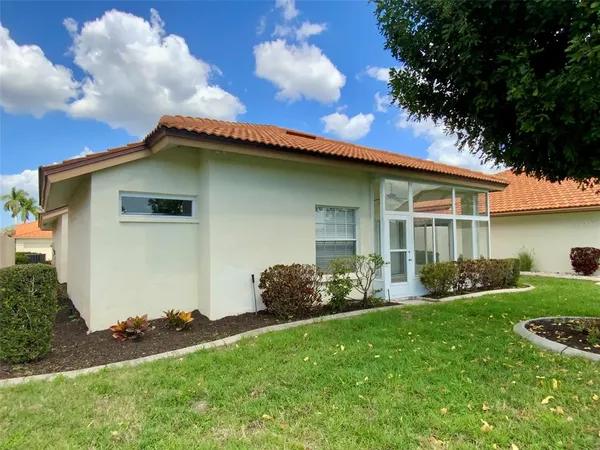 $350,000 | 4310 Murfield Drive East, Bradenton, FL 34203