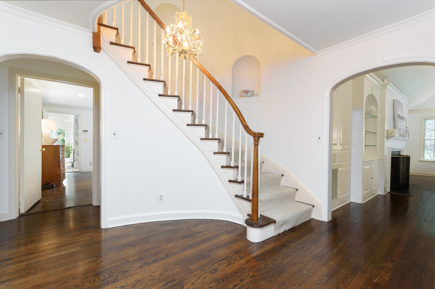 10 Highview Road Darien, CT 06820 - Photo 4 of 42 a view of entryway with wooden floor and stairs