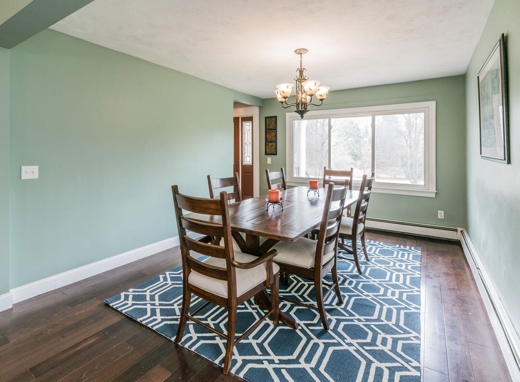 127 Whitewood Road Westwood, MA 02090 - Photo 8 of 25 Gallery Image 8