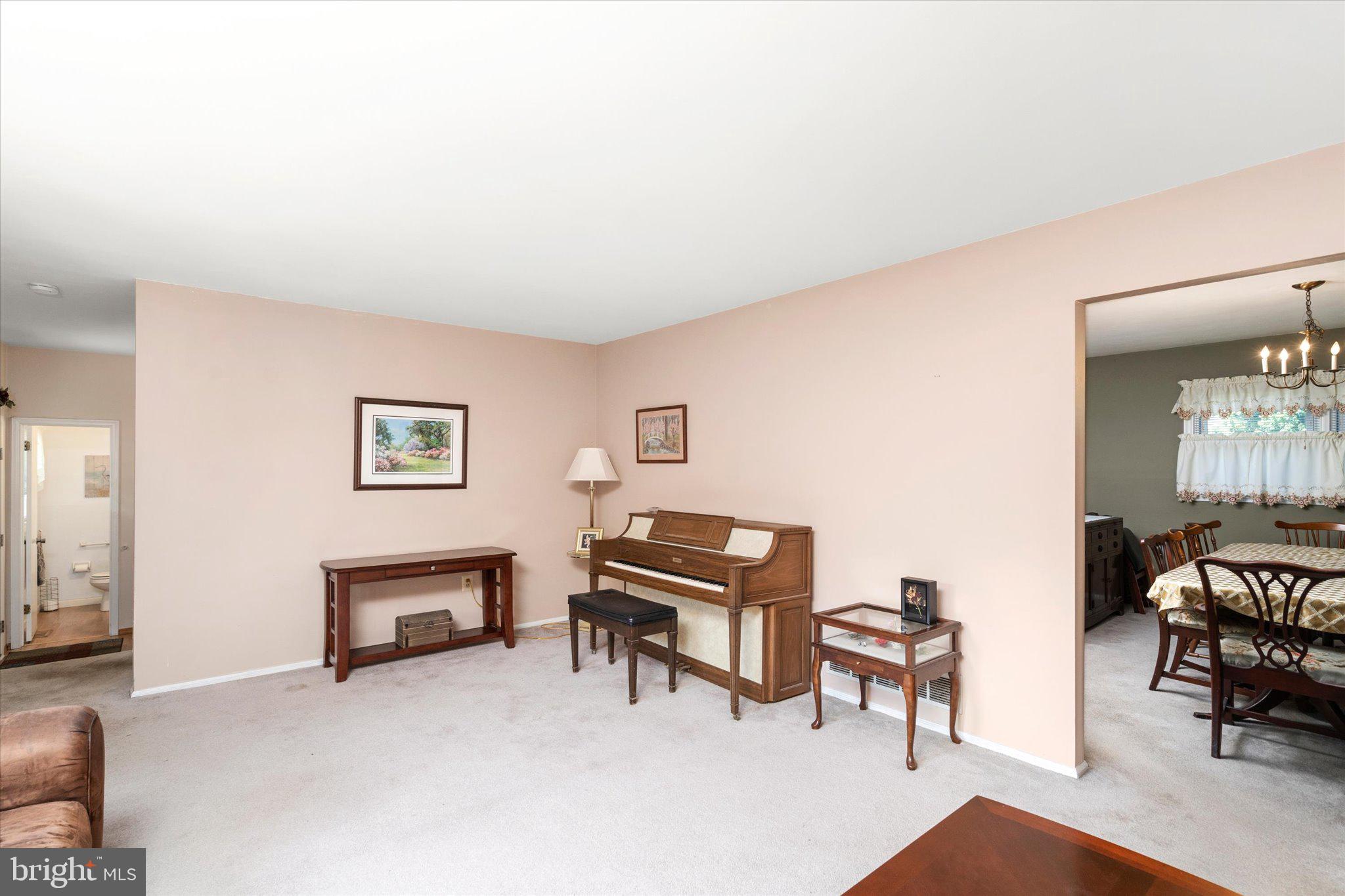 539 Flock Road Hamilton, NJ 08690 - Photo 7 of 24