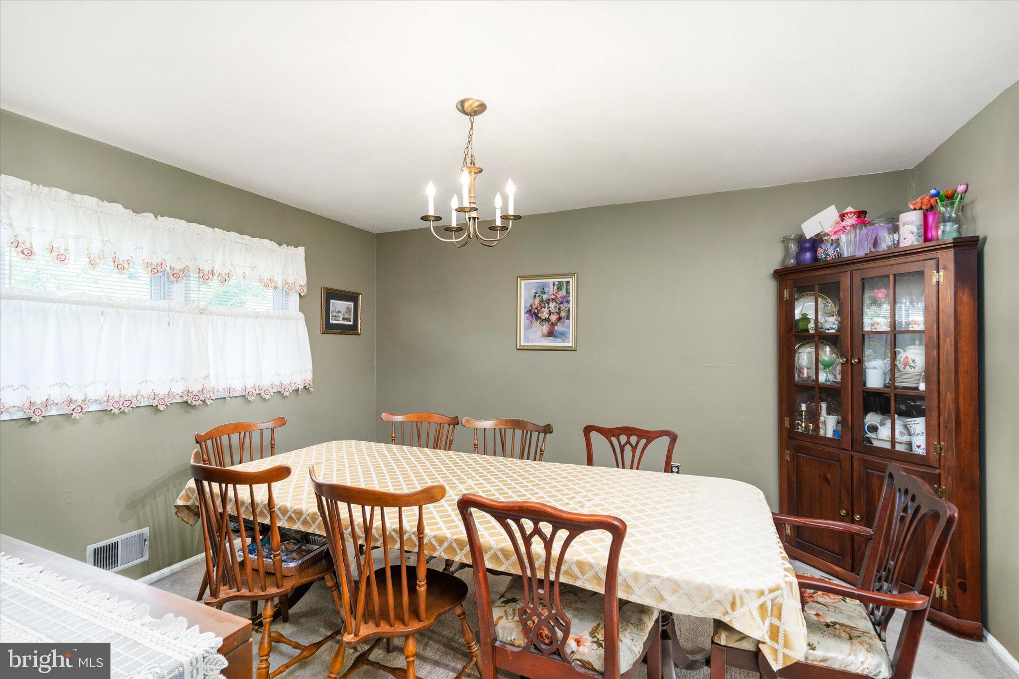 539 Flock Road Hamilton, NJ 08690 - Photo 8 of 24