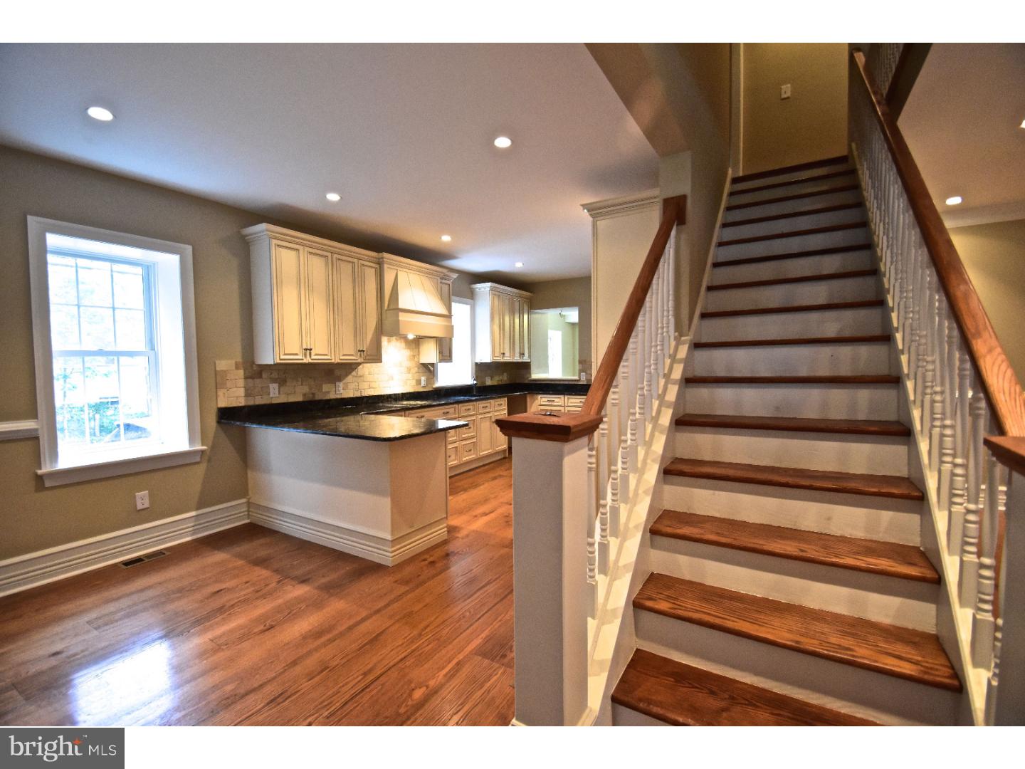 6344 East Valley Green Road Flourtown, PA 19031 - Photo 6 of 14