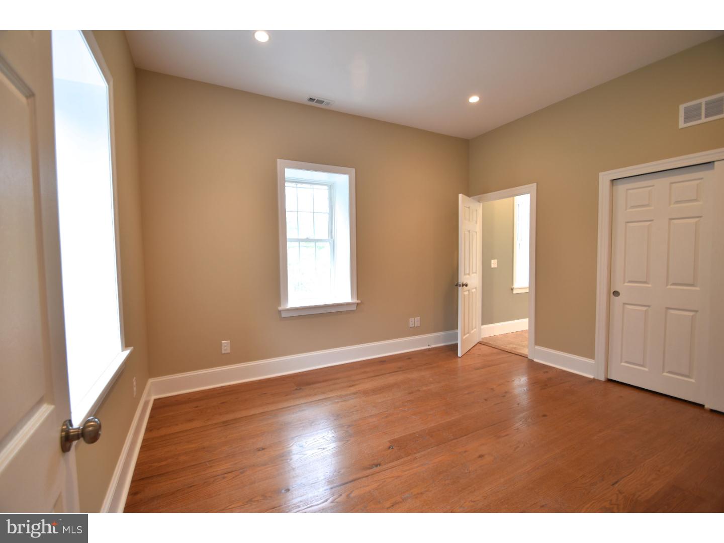 6344 East Valley Green Road Flourtown, PA 19031 - Photo 7 of 14